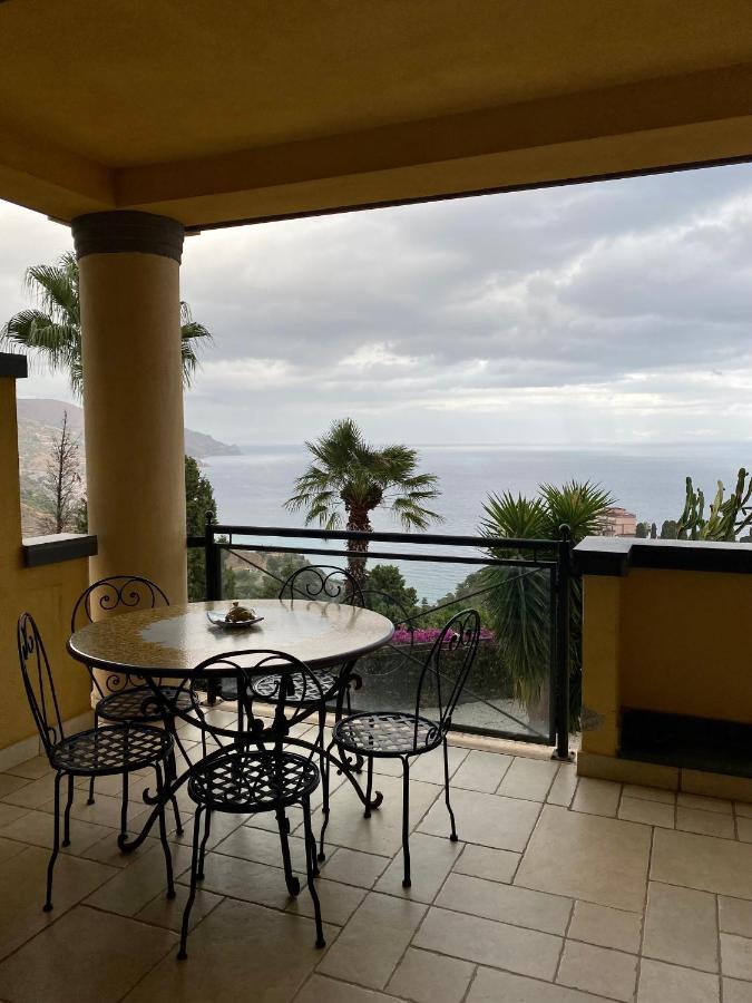 Taormina Bella Vista Apartment In Center With Pool By Taormina Holidays 外观 照片